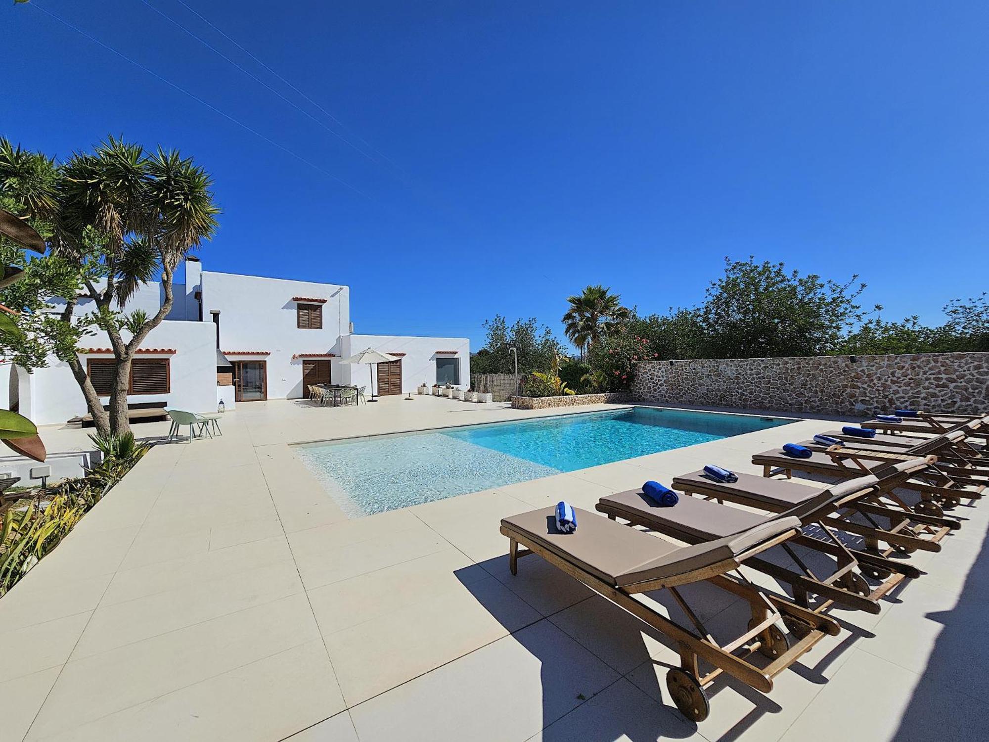Inibiza - Villa San Antonio Abad